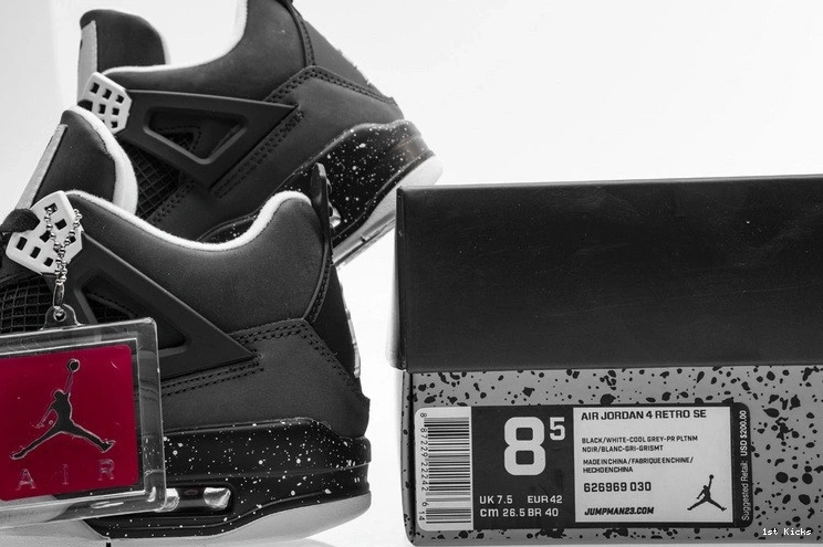 Jordan Pack 4 Fear Retro 626969-030  0404